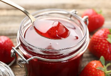8 Essential Ingredients for Homemade Strawberry Jam